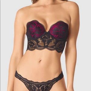 NEW La SENZA Lace Bra 32C